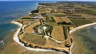 Luchtfoto van de Pointe de Chassiron ©Philippe Laplace